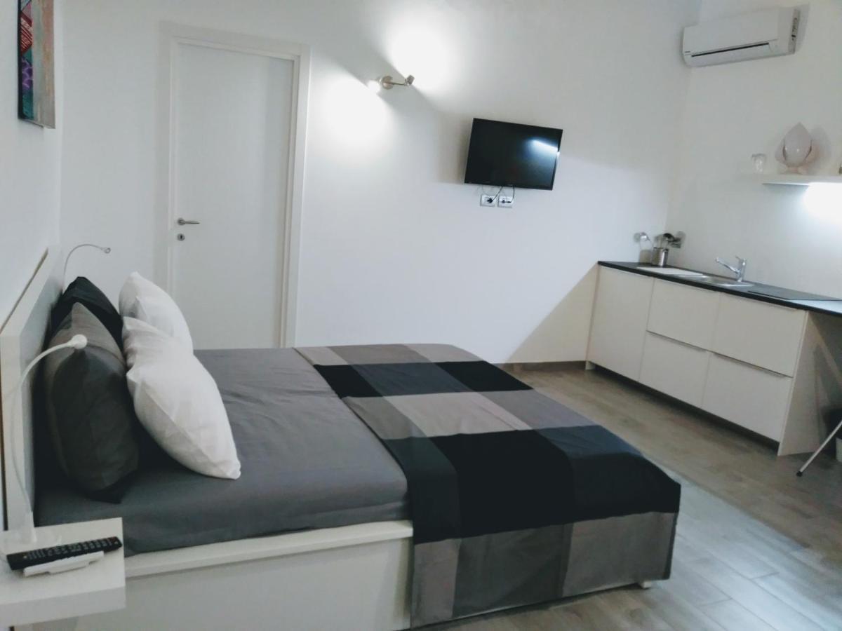 B&B 20 Archi Monopoli Extérieur photo